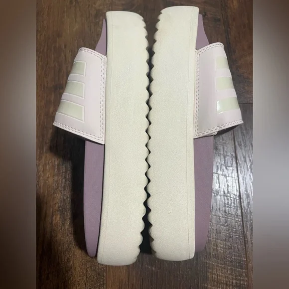 Adidas Adilette Platform Sandal - Picture 4 of 6